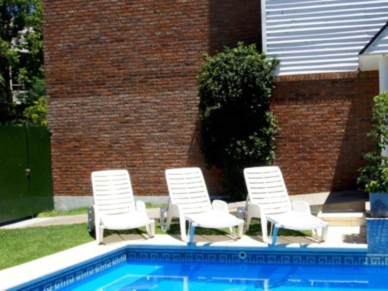 Hotel Aeroparque Inn & Suites Buenos Aires Exterior photo